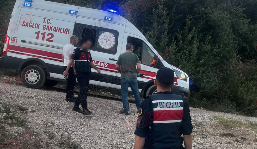 Kavgada kan aktı biri silahla, diğeri kazmayla yaralandı