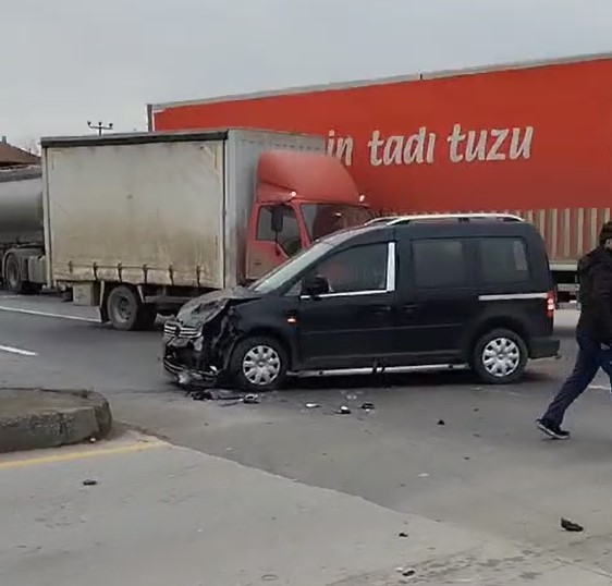 kavsakta-carpistilar-1-yaralid01wcehhym