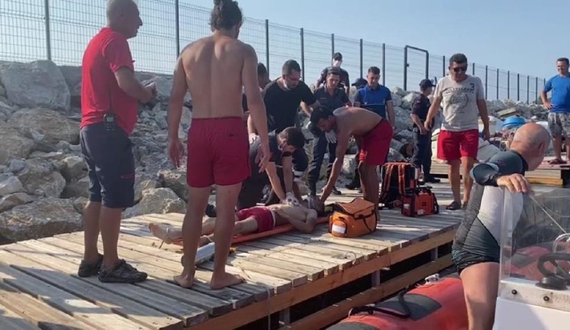 Kayalıklardan ölüme atladı!