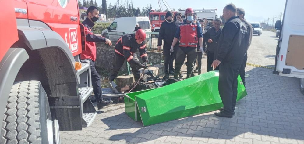 kayip-kisinin-derede-cansiz-bedeni-bulundub0fnsevrvu