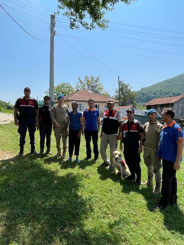 kayip-sahsi-komando-ve-afad-ekipleri-bulduyvowv0dpbl