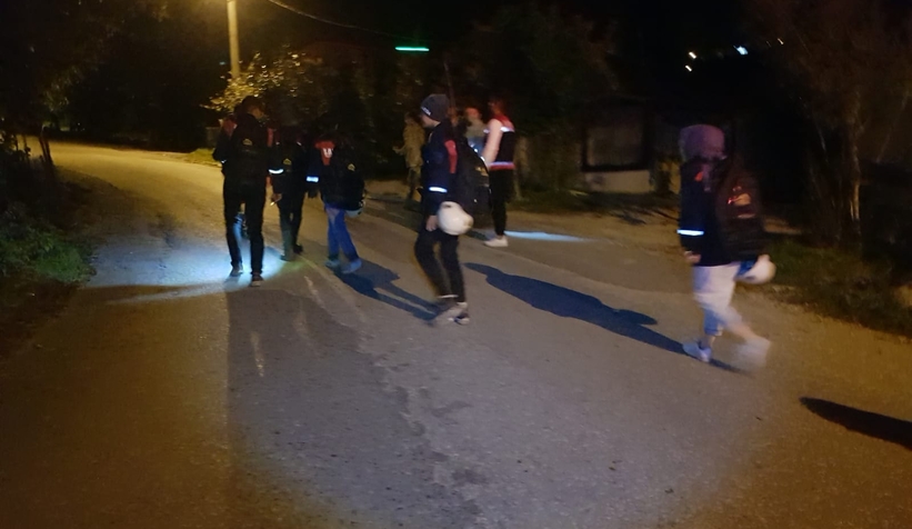 kayip-yasli-adami-bulmak-icin-seferber-oldularzurhcstbmy