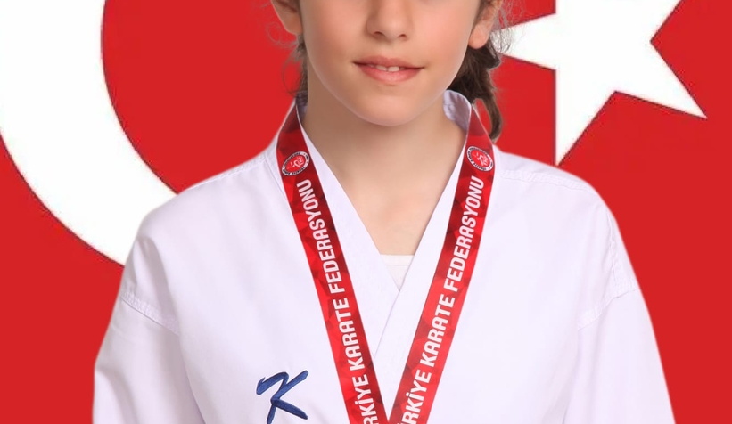 Kaymakam Güney şampiyonları ödüllendirdi