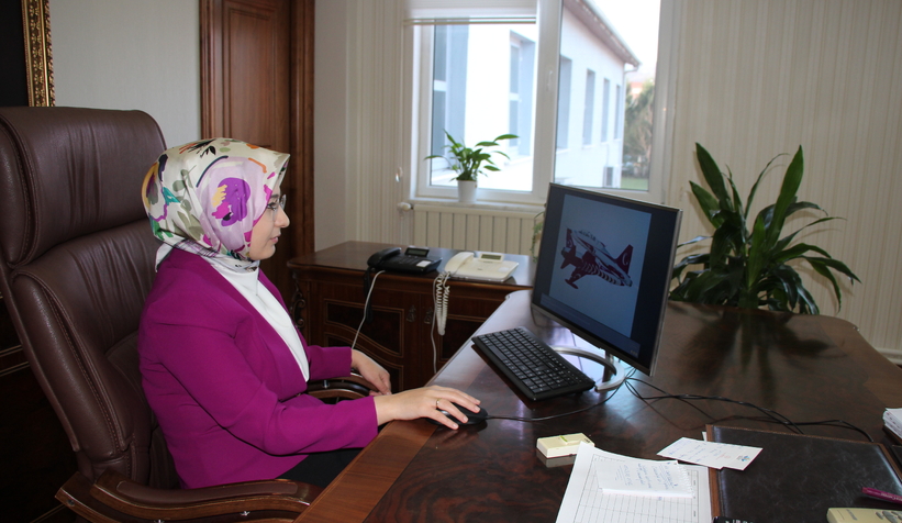 kaymakam-kilic-aa-nin-yilin-kareleri-oylamasinda-katildiefnfc1nlv1