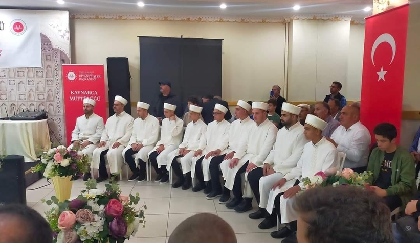 Kaynarca'da Hafızlık İcazet Merasimi