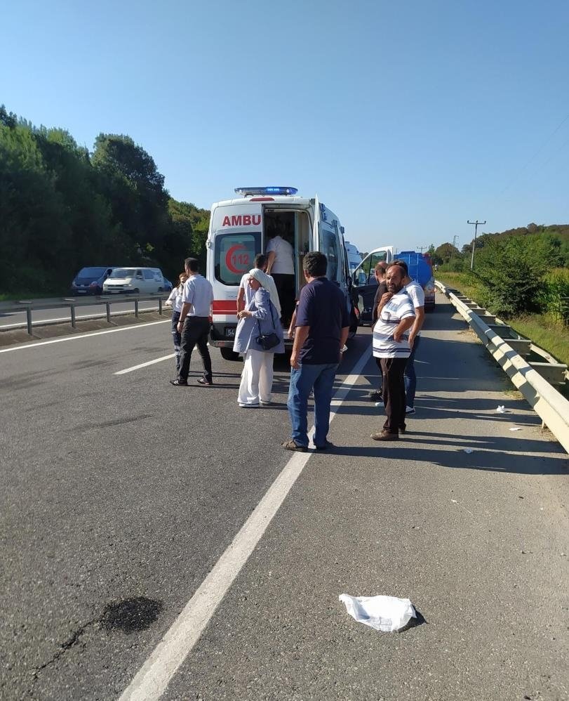 kaynarca-yolunda-feci-kaza-3-yaralinnpryniwbn