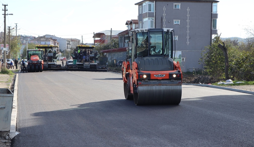 Kaynarca’nın kalbinde asfalt mesaisi
