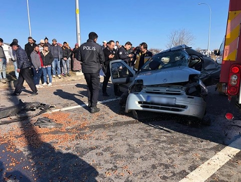 Kaza kurbanı baba ve kızına acı veda