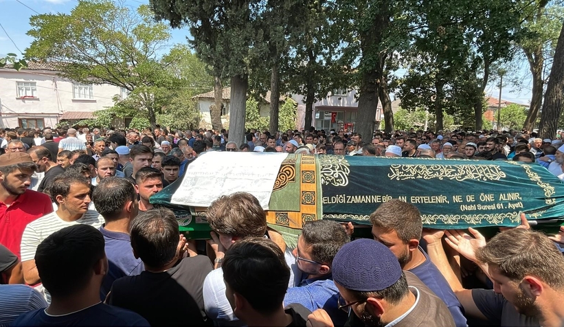 Kaza kurbanı ilahiyat öğrencisi Berkay'a acı veda