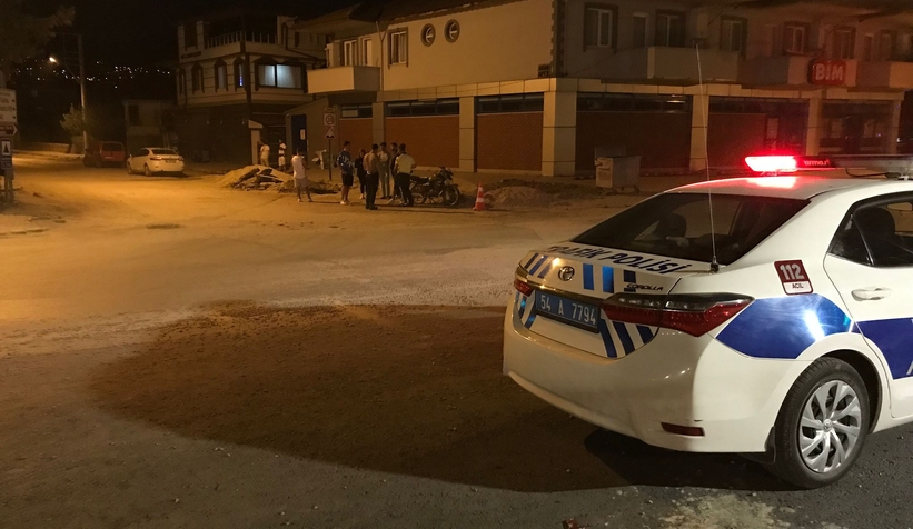 Kaza yapan motosikletli yaralandı