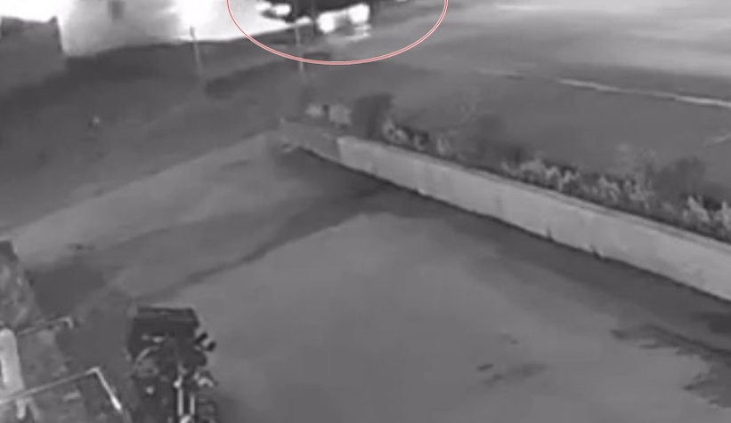 Kaza yaptı bir şey olmamış gibi yoluna devam etti