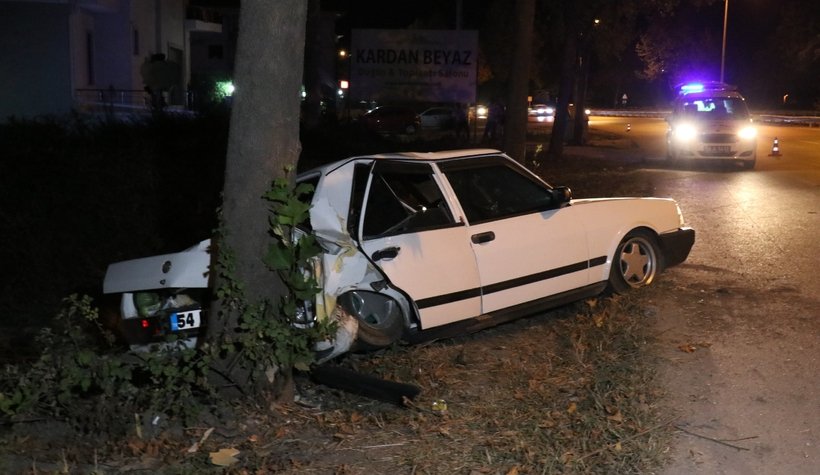 Kaza yerinde yaralı aradılar