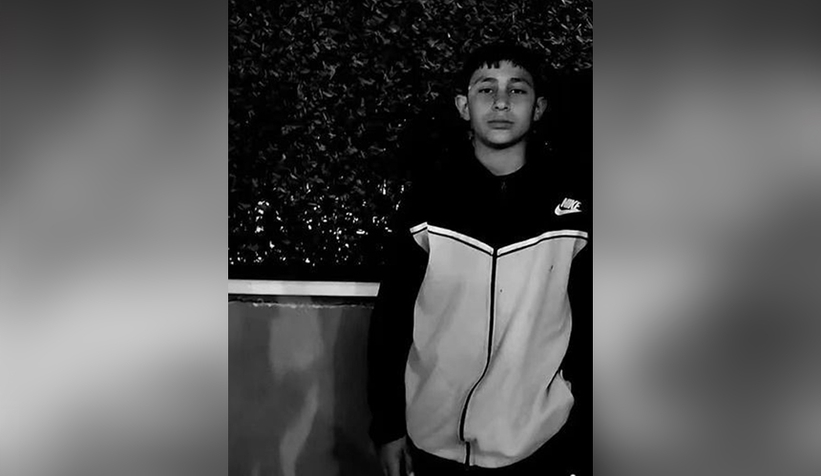 Kazada ölen 13 ve 14 yaşlarındaki iki kardeşe acı veda