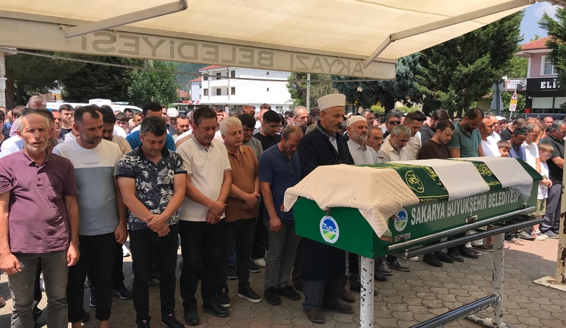 kazada-olen-17-yasindaki-genc-son-yolculuguna-ugurlandiyzb5d2t2tw