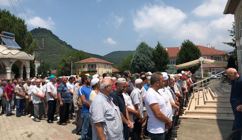 kazada-olen-17-yasindaki-genc-son-yolculuguna-ugurlandiyzb5d2t2tw