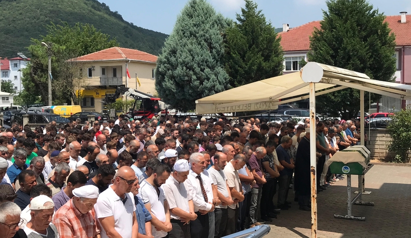 kazada-olen-17-yasindaki-genc-son-yolculuguna-ugurlandiyzb5d2t2tw