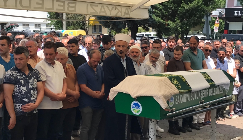 kazada-olen-17-yasindaki-genc-son-yolculuguna-ugurlandiyzb5d2t2tw