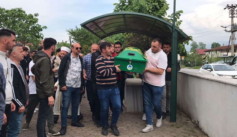 Kazada ölen Nihat Çakıl toprağa verildi  