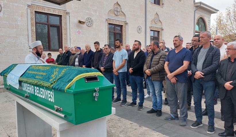 kazada-olen-surucu-topraga-verildiuvvkvge1dw