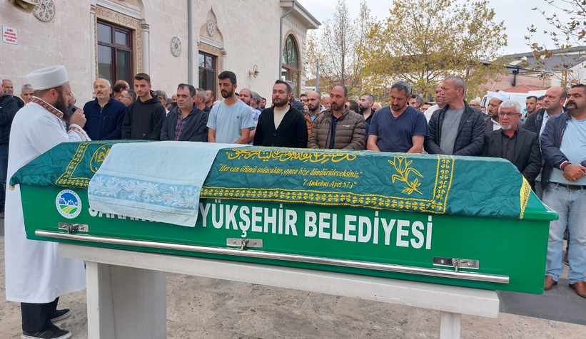 kazada-olen-surucu-topraga-verildiuvvkvge1dw