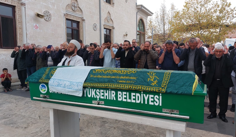 kazada-olen-surucu-topraga-verildiuvvkvge1dw