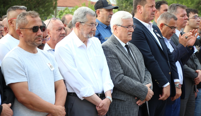 kazada-sehit-olan-polis-ismail-safa-gulel-topraga-verildiatnhuuhhqn