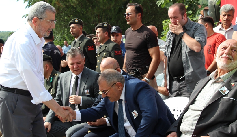 kazada-sehit-olan-polis-ismail-safa-gulel-topraga-verildiatnhuuhhqn