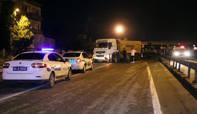 Kazaya giden ekipler sürücüyü vurulmuş halde buldu