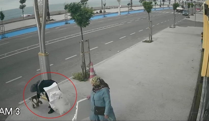 Kendi malıymış gibi alıp götürdü, güvenlik kamerasına yakalandı