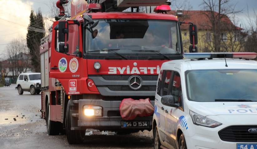 kendine-zarar-veren-kadin-ekipleri-alarma-gecirdirufzdwrymv