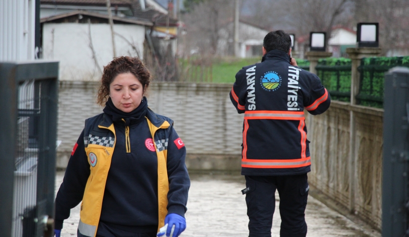 kendine-zarar-veren-kadin-ekipleri-alarma-gecirdirufzdwrymv