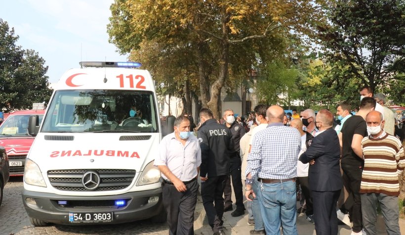 Kent merkezinde bıçaklı kavga: 3 yaralı