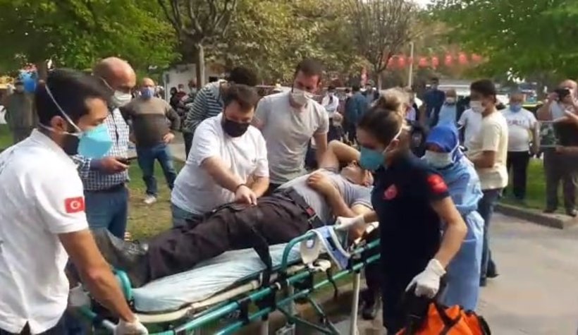 Kent merkezinde bıçaklı kavga: 3 yaralı