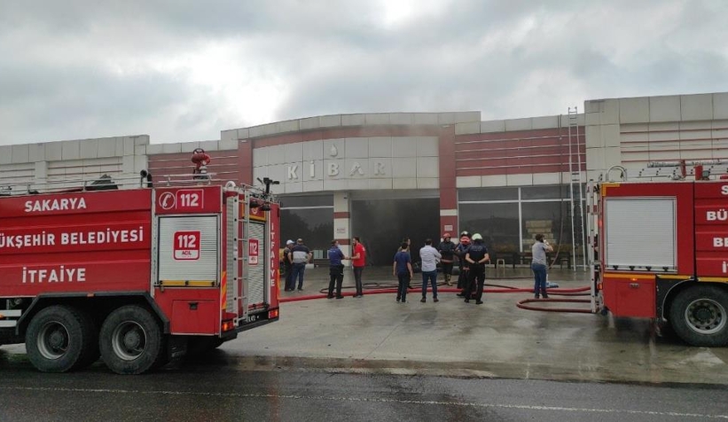 Kereste fabrikasında korkutan yangın