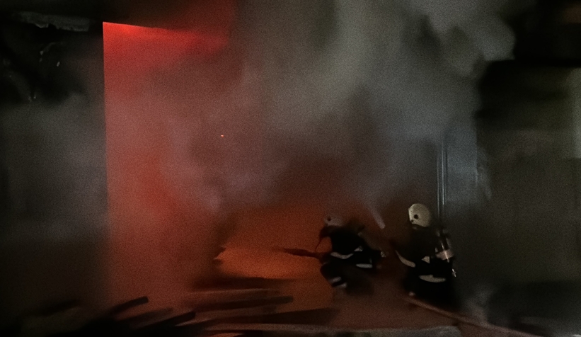 Kereste fabrikasındaki yangın