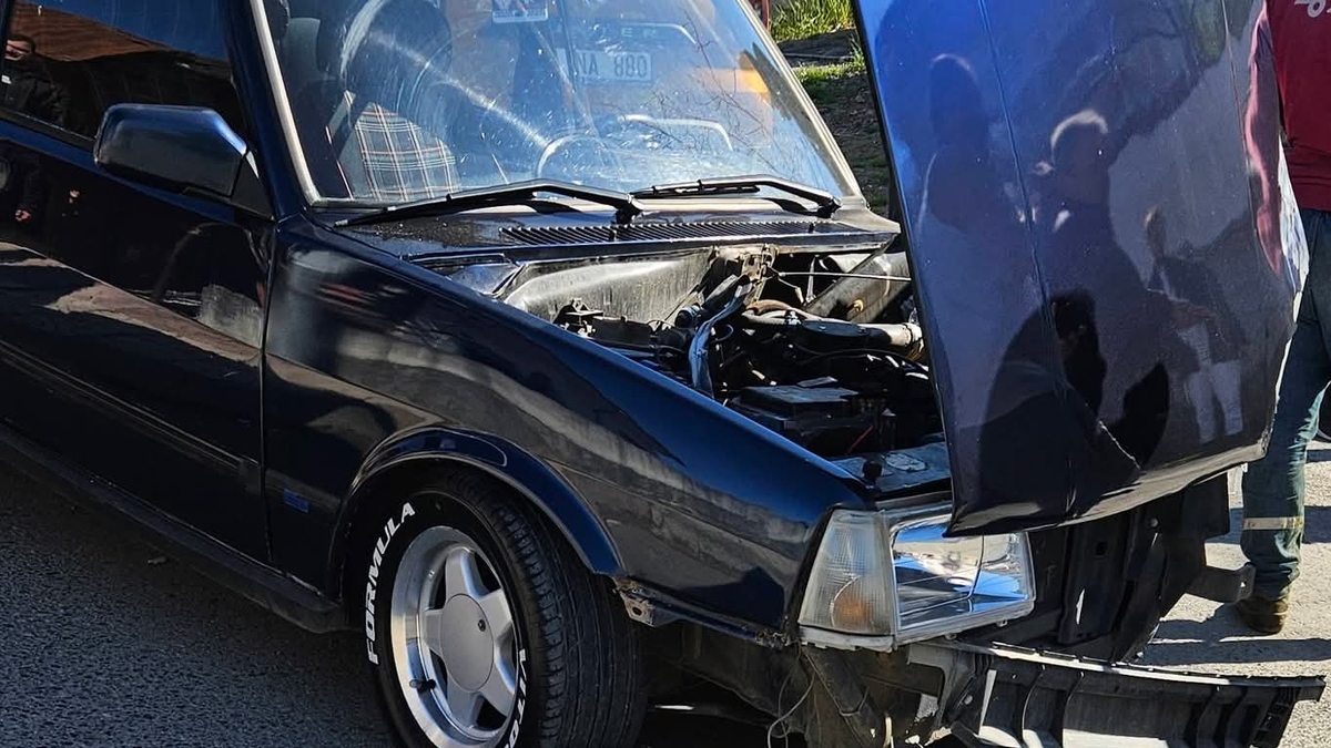 ki araç kafa kafaya girdi: 1 yaralı