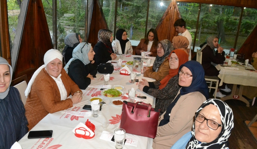 kiizlay-akyazi-sakarya-ili-koordinasyon-toplantisina-ev-sahipligi-yaptimtbfn09zvx