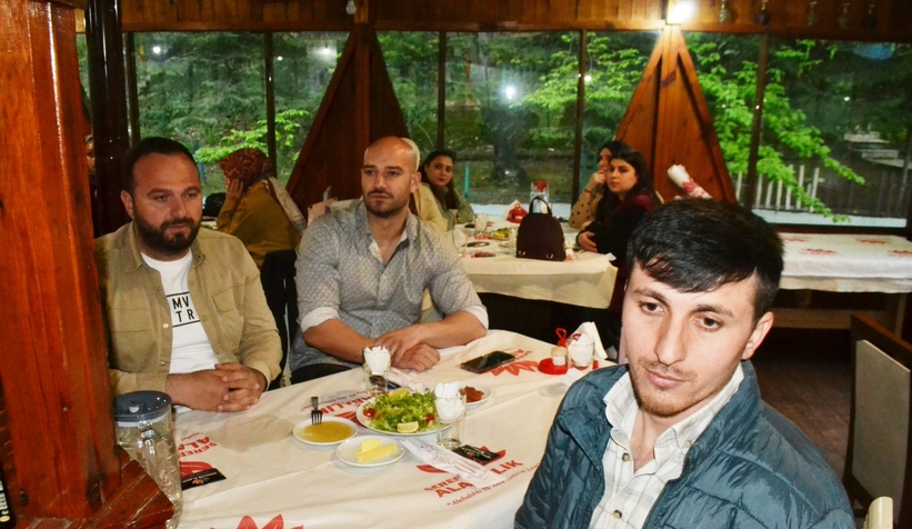 kiizlay-akyazi-sakarya-ili-koordinasyon-toplantisina-ev-sahipligi-yaptimtbfn09zvx