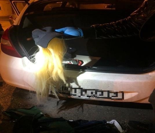 Kılıktan kılığa giriyorlardı, Yakalandılar