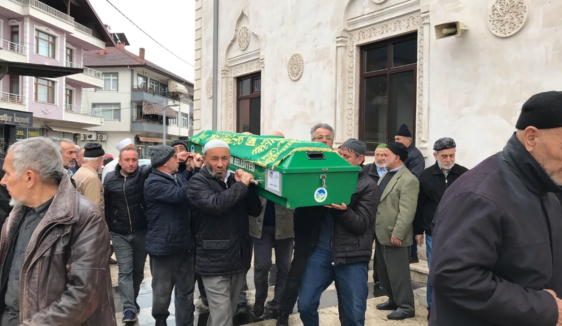 kimsesizler-mezarligina-defnedilmesi-son-anda-onlendizxnpuut3r1