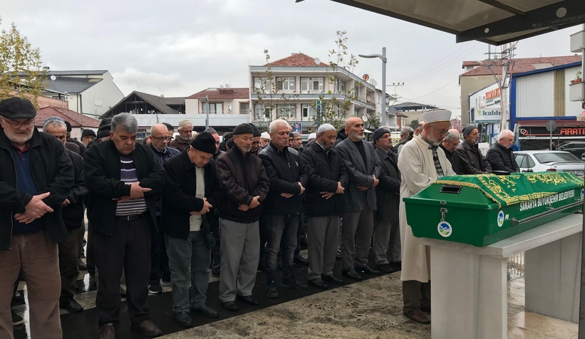 kimsesizler-mezarligina-defnedilmesi-son-anda-onlendizxnpuut3r1