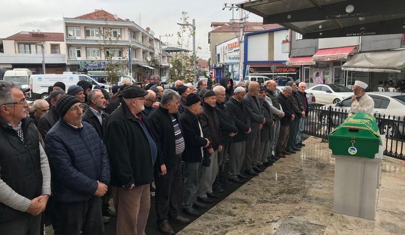 kimsesizler-mezarligina-defnedilmesi-son-anda-onlendizxnpuut3r1