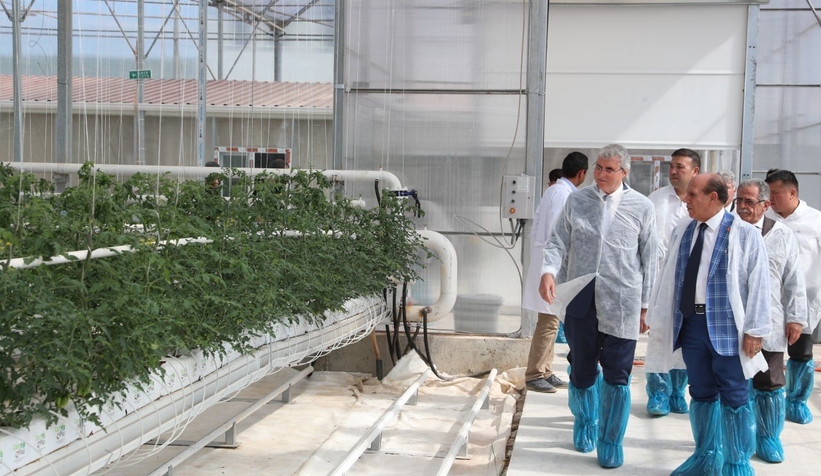 Kırgız yatırımcılar Büyükşehirin projelerine hayran kaldı