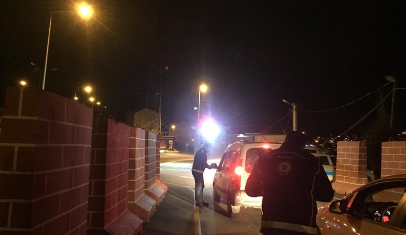 Kırmızı bültenle aranan 2 Iraklı yakalandı