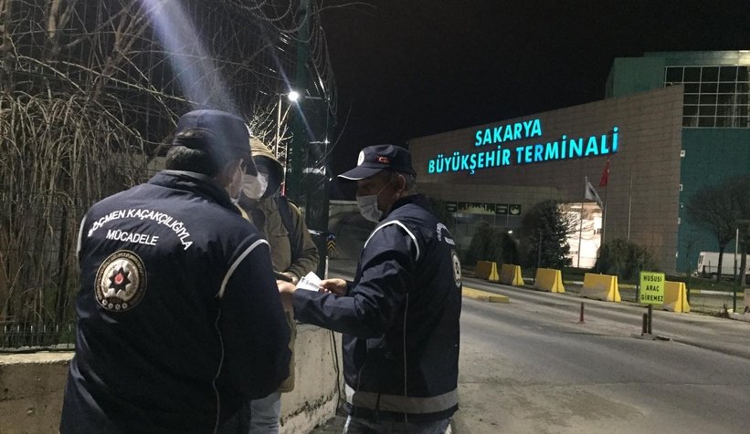 Kırmızı bültenle aranan 2 Iraklı yakalandı