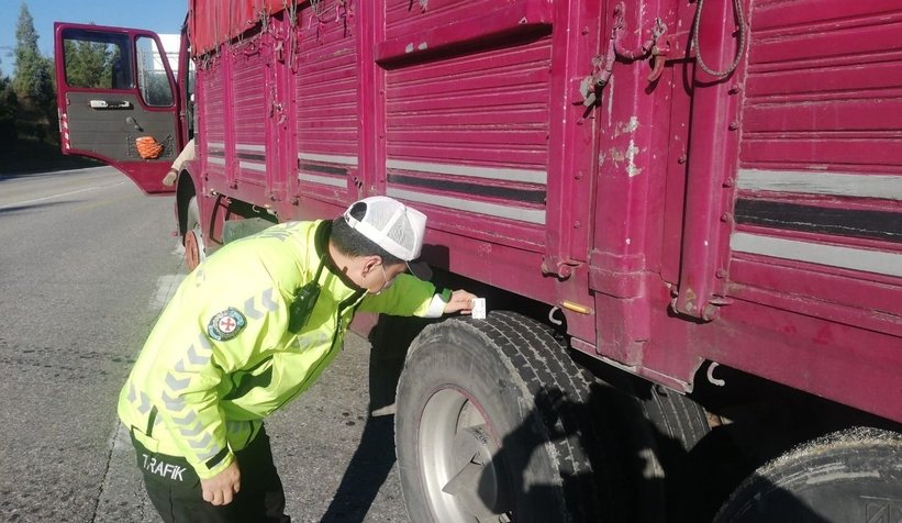 Kış lastiği denetimi yapıldı