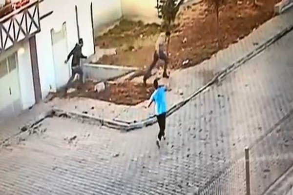 Kız kardeşini almaya gitti katil oldu