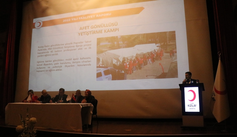 kizilay-sakarya-da-cevdet-koc-guven-tazelediqufmdlzds3