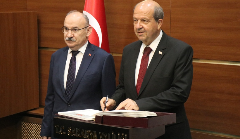kktc-cumhurbaskani-tatar-sakarya-ya-geldivdc0cmsrzm