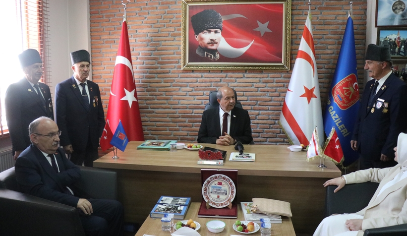 kktc-cumhurbaskani-tatar-sakarya-ya-geldivdc0cmsrzm